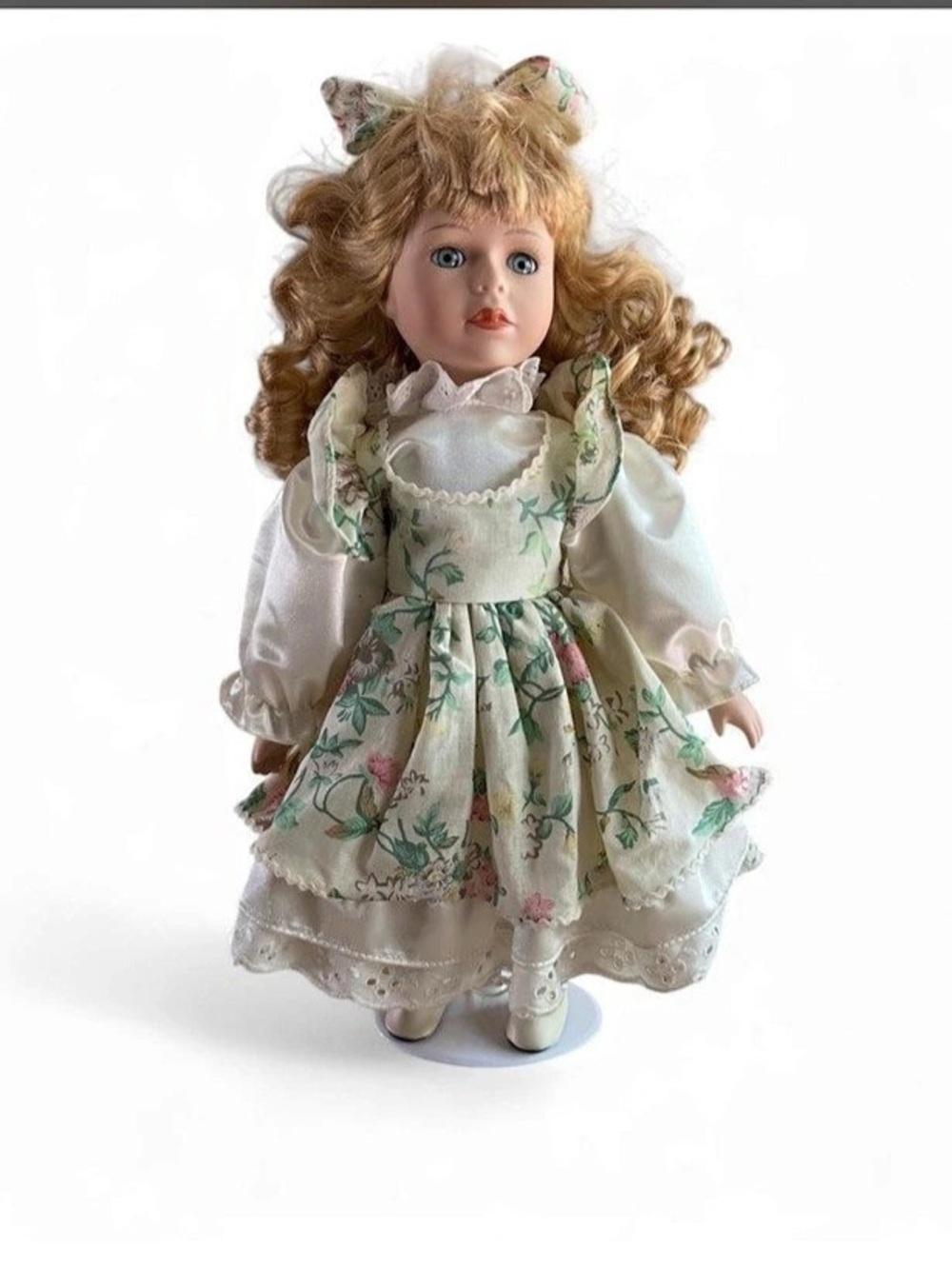 Seymour Mann Beryl Porcelain Doll in Cream & Green